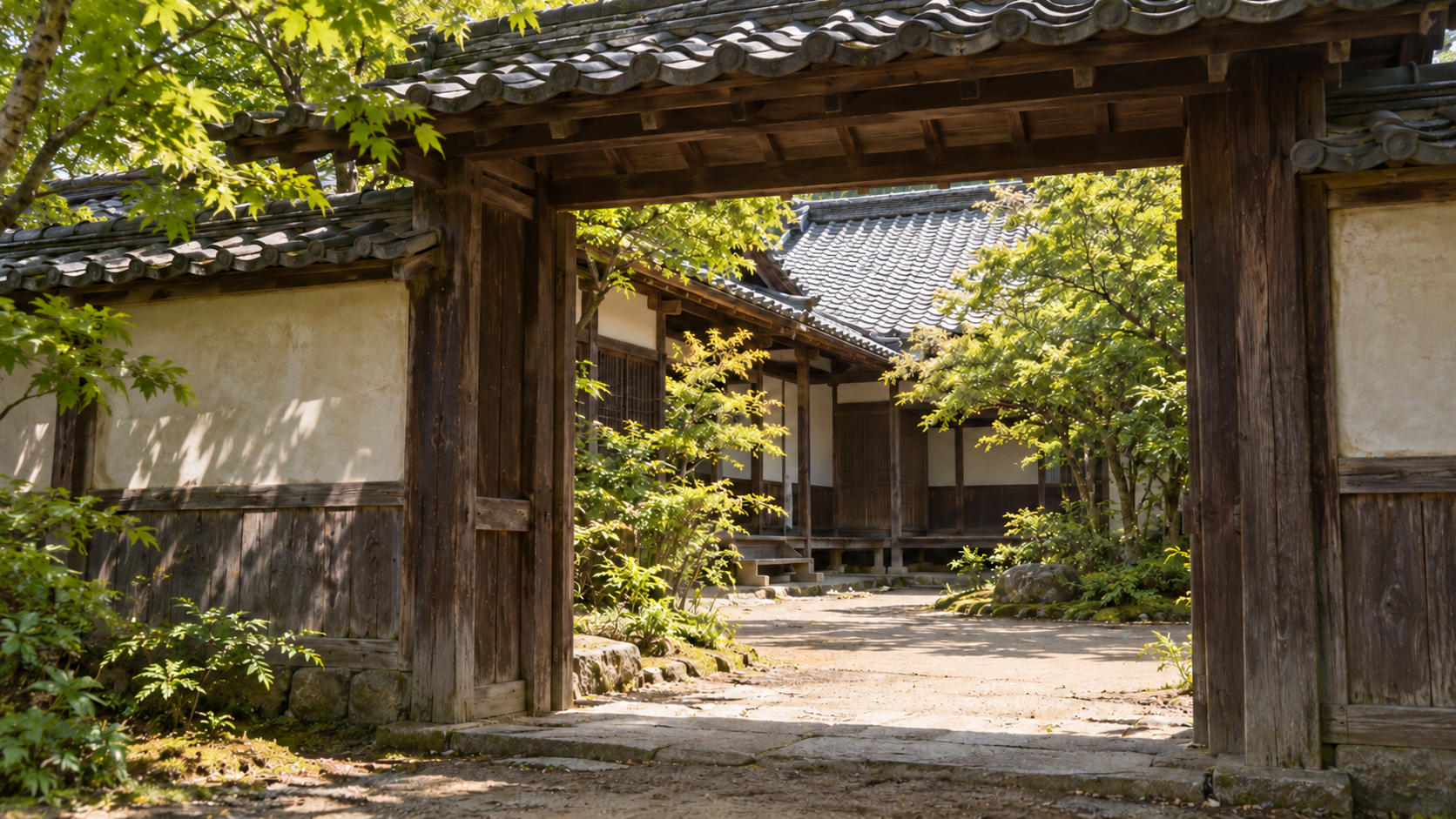 樹木に囲まれた匿名の寺院門の創作情景